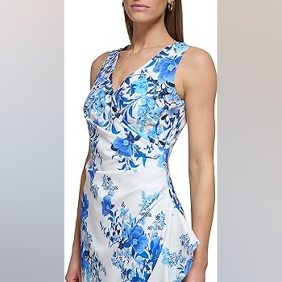 Eliza J Printed Knit Sleeveless Floral Dress - Picture 16 of 16